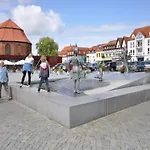Hausboot Rosi Mit Kajak In Botel